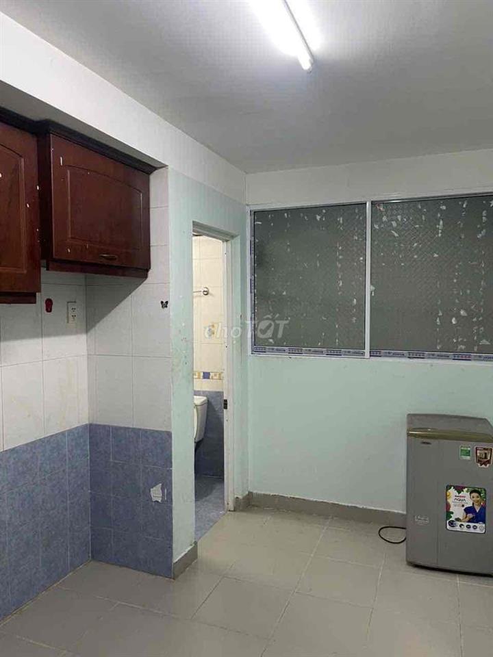 Phòng cho thuê 242/7/46 Nguyễn Thiện Thuật, phường 3 quận 3.