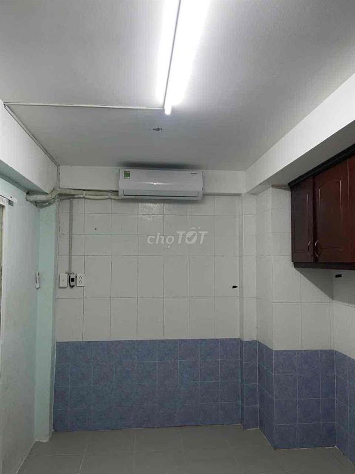 Phòng cho thuê 242/7/46 Nguyễn Thiện Thuật, phường 3 quận 3.