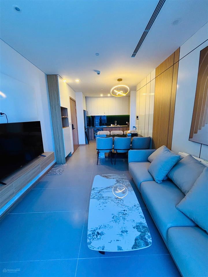 Căn góc 2pn  69m² trực diện sông hàn  full nội thất  sẵn sổ hồng