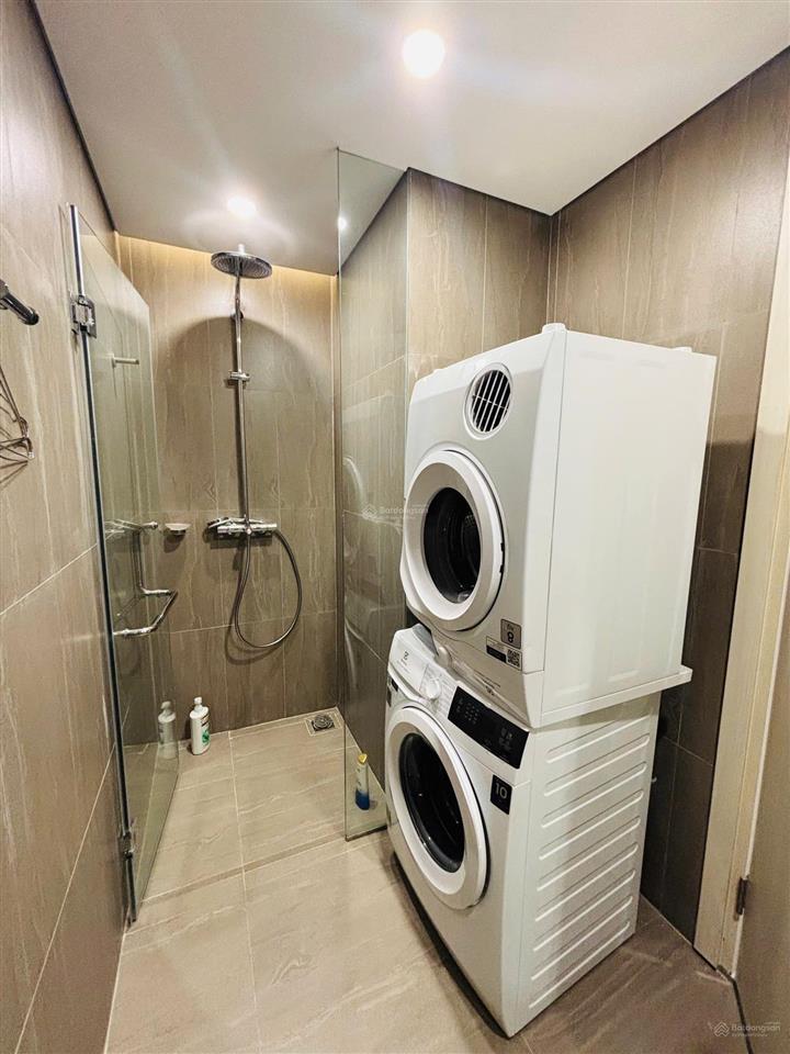 Căn góc 2pn  69m² trực diện sông hàn  full nội thất  sẵn sổ hồng