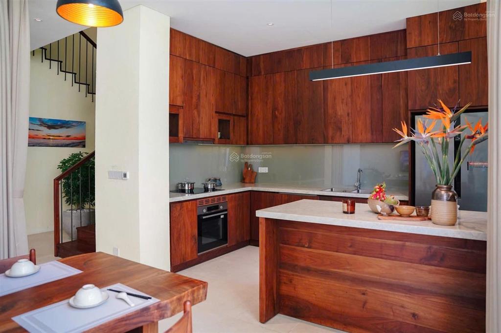 Hiếm có căn góc villa 3 mặt thoáng kề sông hội an, sổ hồng lâu dài, 316m2