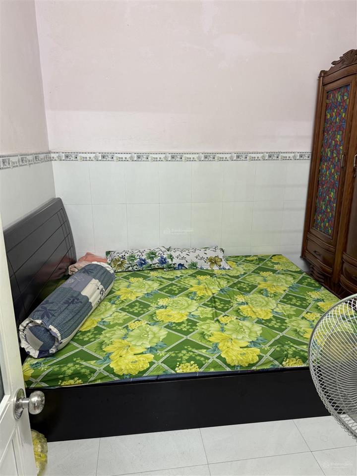 Bán nhà 2 tầng trung tâm nha trang cách biển chỉ 500m