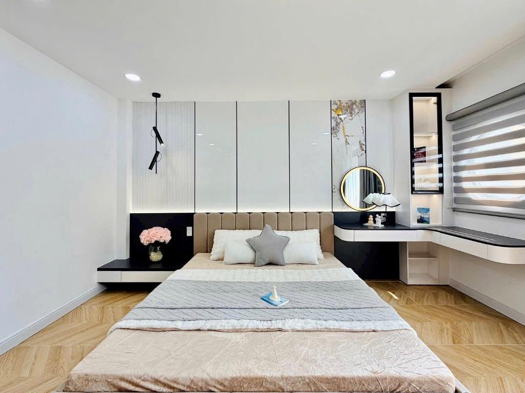 Bán Nhà Phố Đẹp Xây Dựng Mới Đường Nguyễn Kiệm, Phường 03, Quận Gò vấp, Hồ chí Minh 