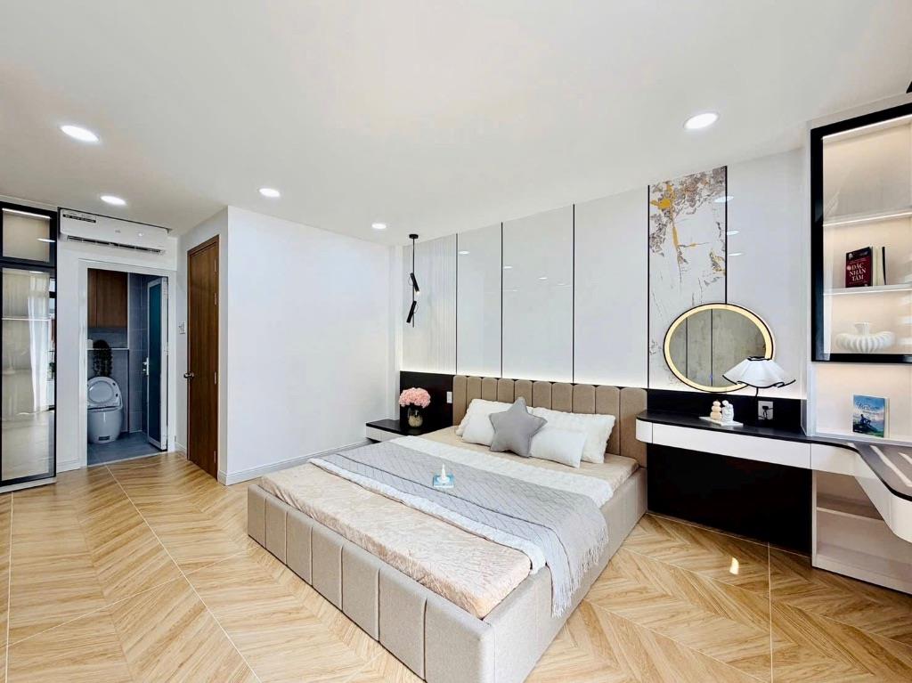 Bán Nhà Phố Đẹp Xây Dựng Mới Đường Nguyễn Kiệm, Phường 03, Quận Gò vấp, Hồ chí Minh 