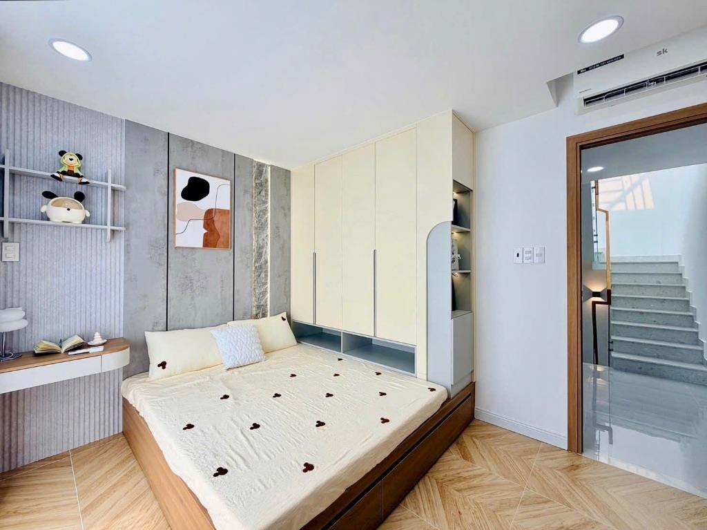 Bán Nhà Phố Đẹp Xây Dựng Mới Đường Nguyễn Kiệm, Phường 03, Quận Gò vấp, Hồ chí Minh 