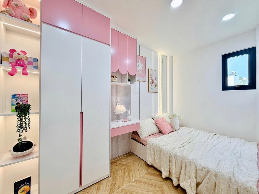 Bán Nhà Phố Đẹp Xây Dựng Mới Đường Nguyễn Kiệm, Phường 03, Quận Gò vấp, Hồ chí Minh 