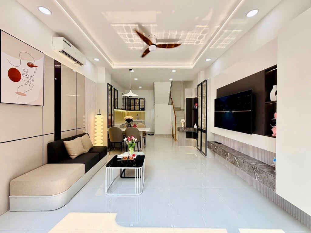 Bán Nhà Phố Đẹp Xây Dựng Mới Đường Nguyễn Kiệm, Phường 03, Quận Gò vấp, Hồ chí Minh 