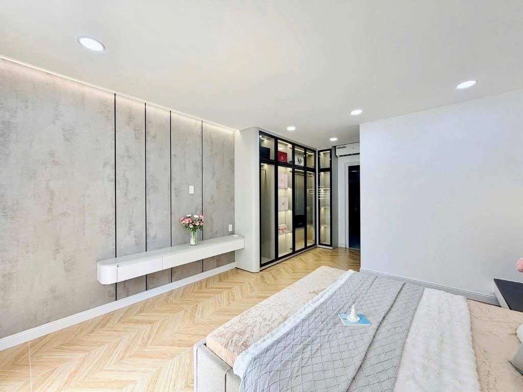 Bán Nhà Phố Đẹp Xây Dựng Mới Đường Nguyễn Kiệm, Phường 03, Quận Gò vấp, Hồ chí Minh 