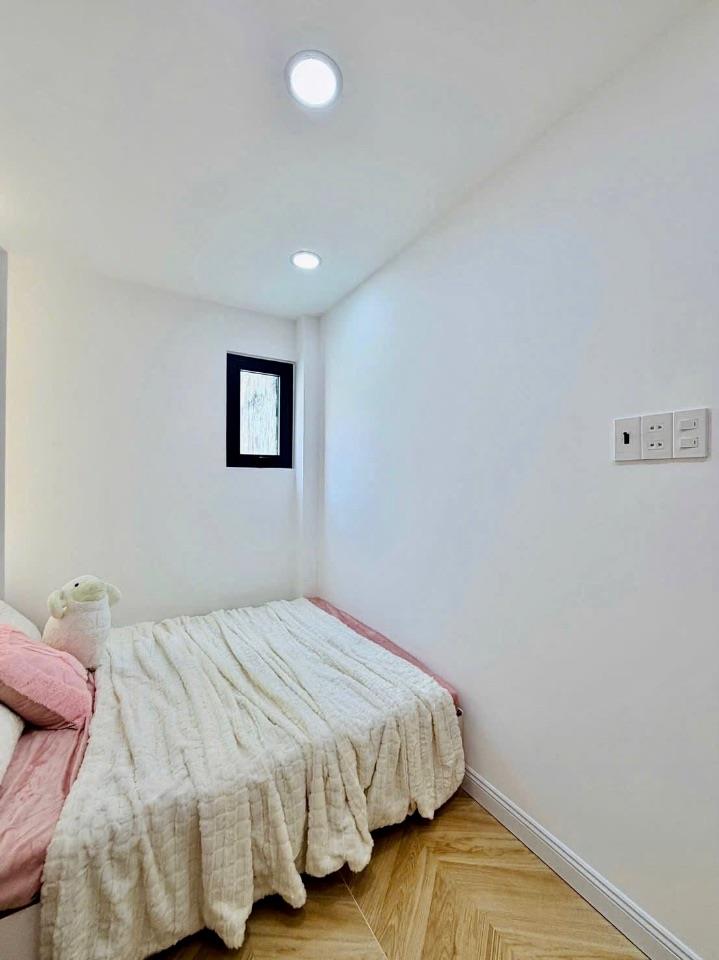 Bán Nhà Phố Đẹp Xây Dựng Mới Đường Nguyễn Kiệm, Phường 03, Quận Gò vấp, Hồ chí Minh 