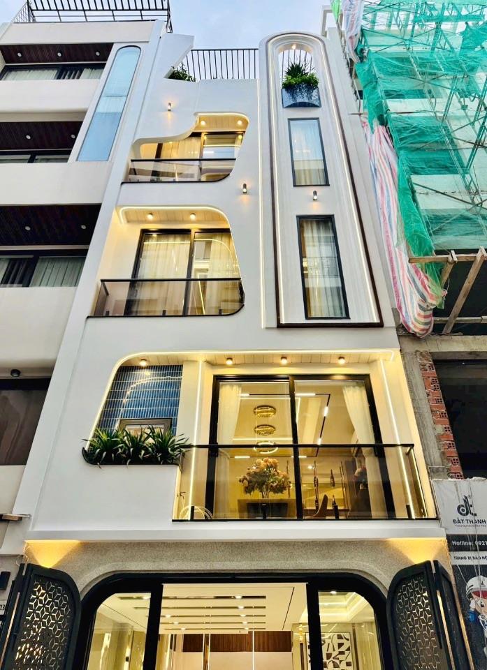 Bán Siêu Phẩm Nhà Phố Thiết Kế Tuyệt Đẹp Đường Nguyễn Tư Giản, Phường 12, Quận Gò vấp 