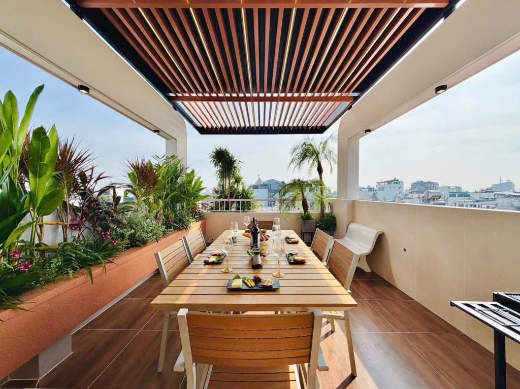 Bán Nhà mặt Tiền Xây Dựng Mới Có Thang Máy Đường Nguyễn Duy Cung, Phường 12, Quận Gò Vấp 