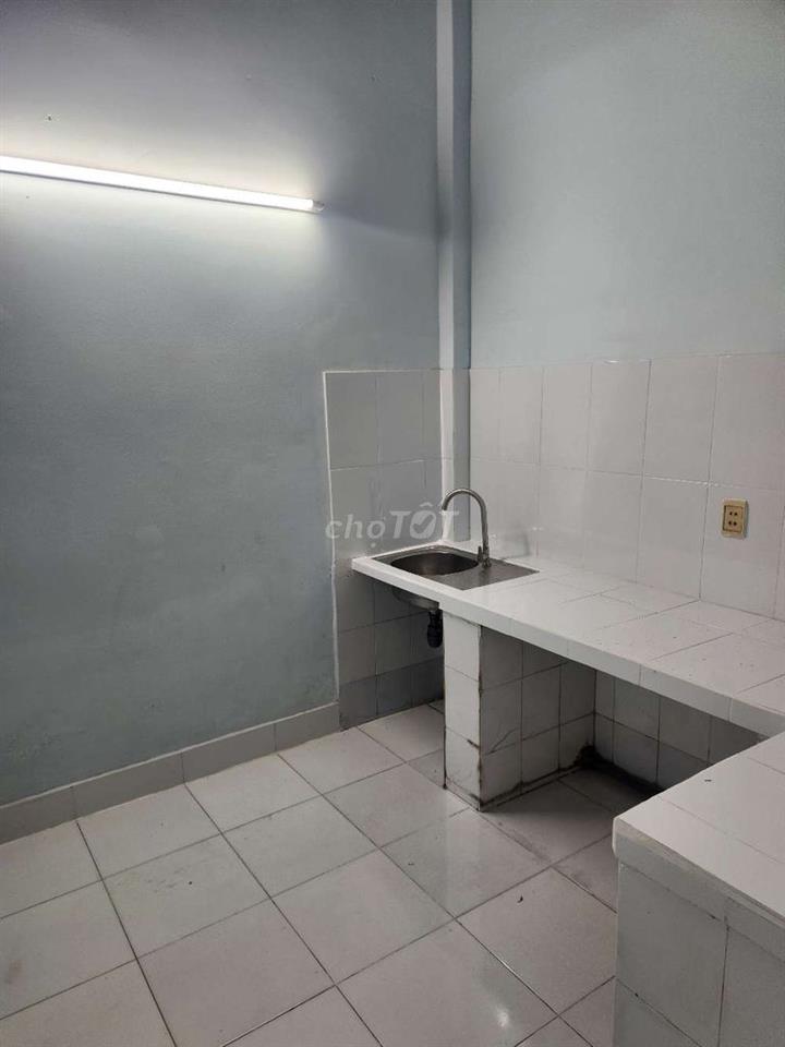Nhà mới 4x16m lửng 2pn 1wc. ĐS 51 p14 Gò Vấp. Gần ngã ba cây trâm