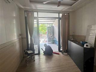Mặt tiền Đs 3 p9 gv. 4x16m 3lầu 5pn 6wc thang máy. Kinh doanh ok