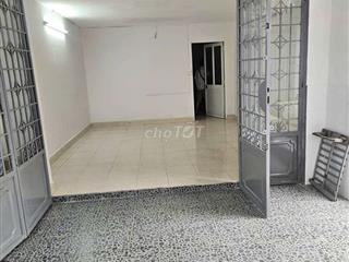 Nhà 4x17m lầu 2pn 2Wc sân thượng. Sân trước. HXH. Gần ngã ba cây trâm