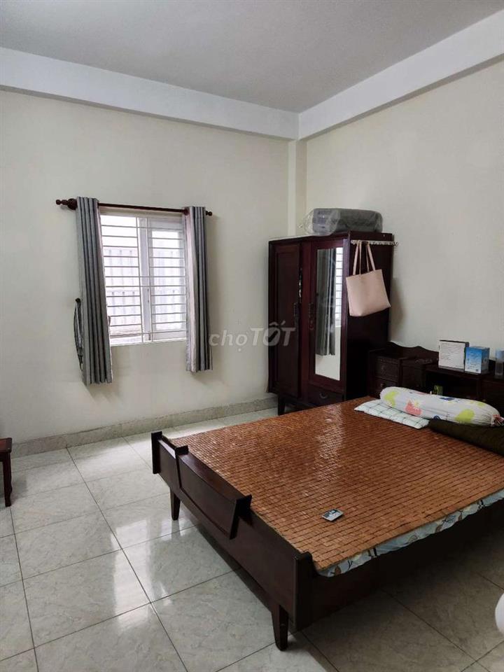 Nhà đẹp 4x18m trệt 3Lầu 4pn 3wc có 3ML .Huỳnh văn Nghệ p15 Tân Bình