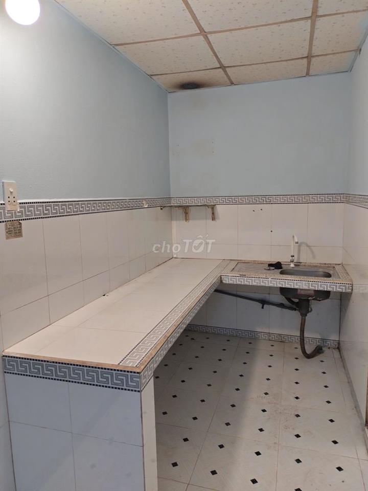 NHÀ TRỌ GẦN NHÀ THỜ LÁI THIÊU THOÁNG MÁT SẠCH SẼ