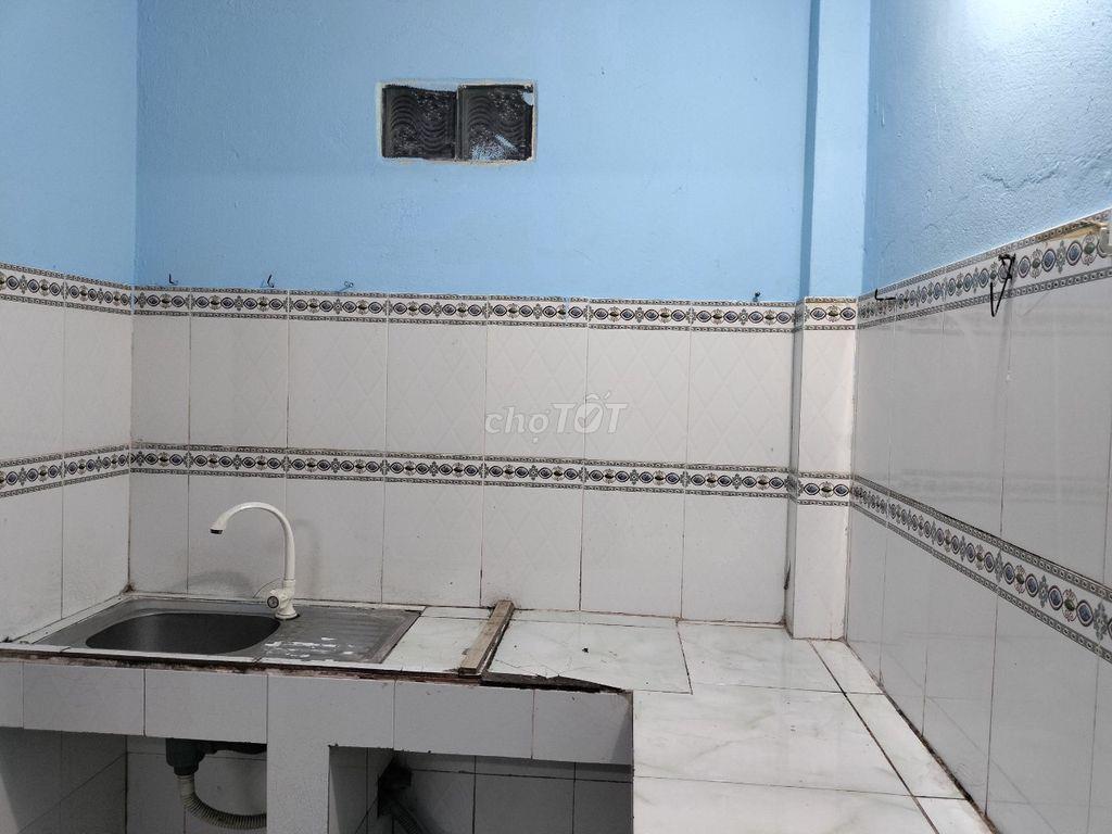 PHÒNG TRỌ CHO THUÊ GẦN NGÃ TƯ CÂY ME THOÁNG MÁT SẠCH SẼ