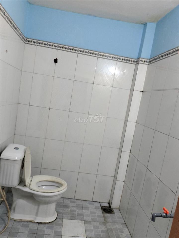 PHÒNG TRỌ CHO THUÊ GẦN NGÃ TƯ CÂY ME THOÁNG MÁT SẠCH SẼ