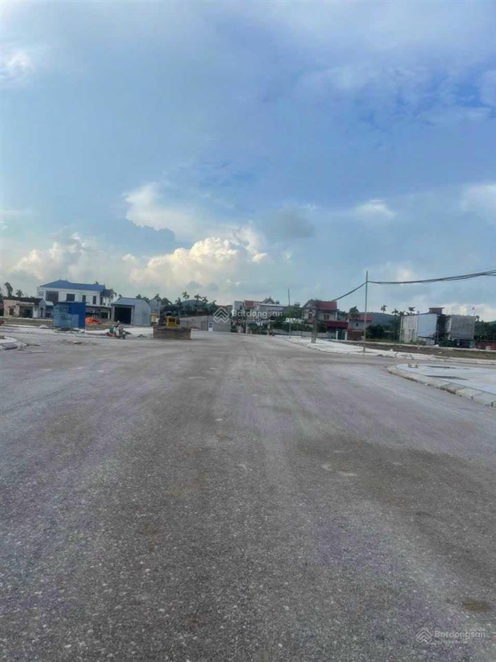 Chính chủ gửi bán lô tđc hoa động