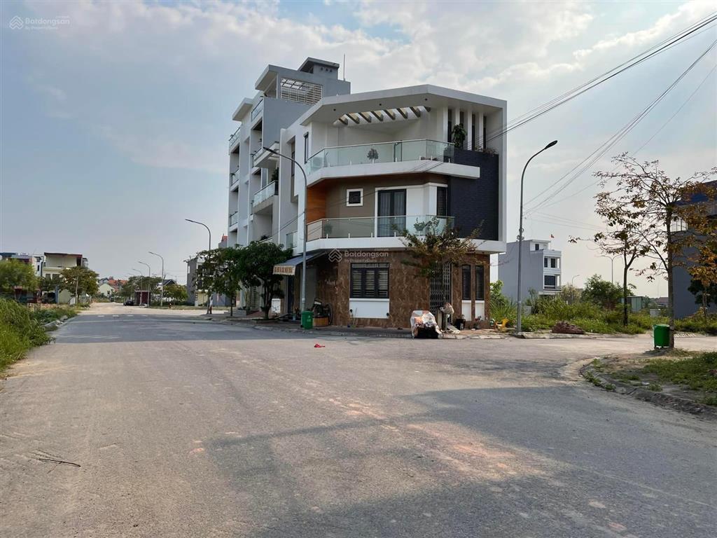 Chính chủ gửi bán lô đất tđc bắc sông cấm khu a 60m2 giá 3,5 tỷ