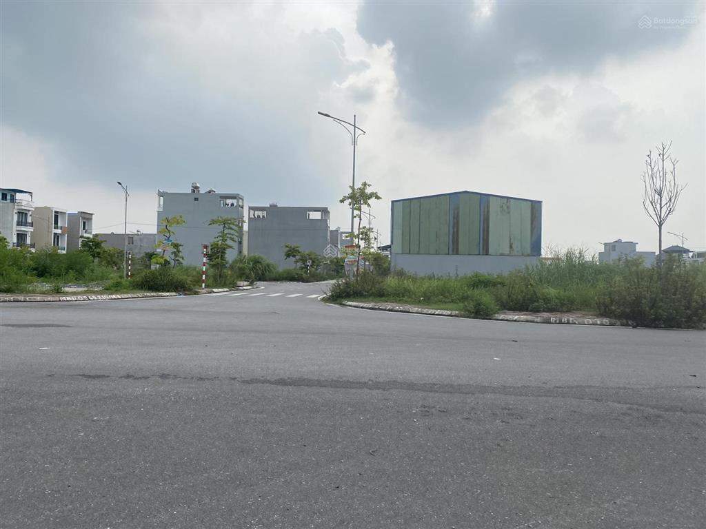 Chính chủ gửi bán lô đất sẻ khe 120m2 áp tràn  thủy nguyên giá 5,25 tỷ