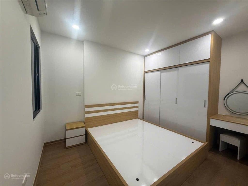 3,7 tỷ có ngay căn 62m 2n 2vs tầng trung view thoáng xuân mai complex  hà đông