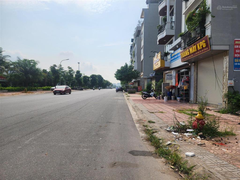 Tôi bán 99m2 đất tđc ngọc thụy đườn 25m, vỉa hè, view công viên, mt 5m, kdoanh đỉnh chỉ 29 tỷ có tl