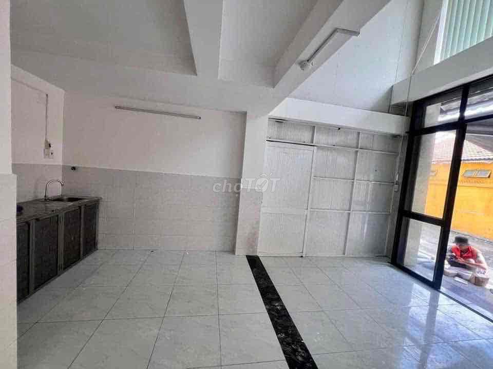 kiot 30m2 Nguyễn Sỹ Sách P15 Tân Bình Giá 5tr