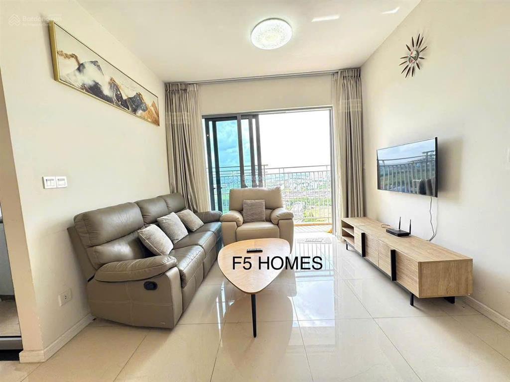 Cho thuê 2 phòng ngủ full nội thất view mát  đang trống sẵn