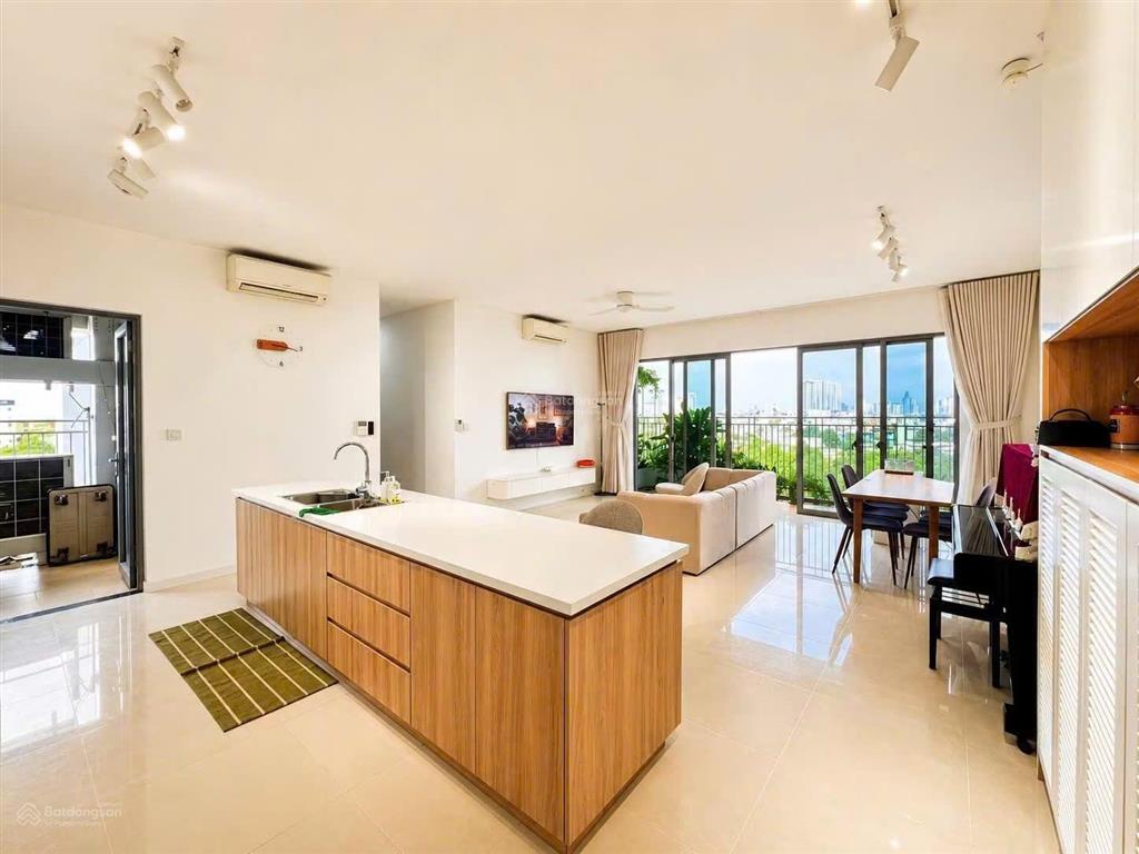 Cho thuê 3pn palm heights nội thất luxury view siêu mát  diện tích rộng 121m2