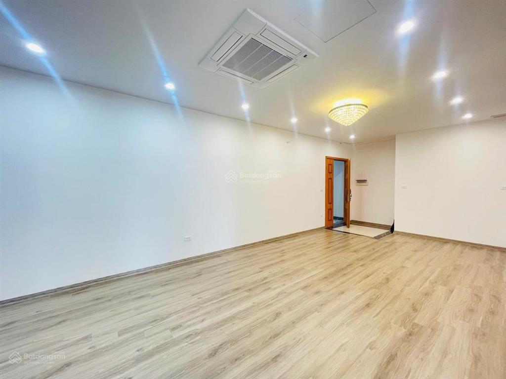 Chung cư mhd 29 tố hữu. diện tích 105m2  3pn view hồ giá 8,7 tỷ