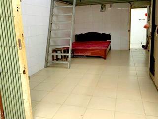 Nhà hiếm khu vực gần bệnh viện bạch mai, da liễu. diện tích 41m2 xây 2 tầng cách chợ 20m ngõ xe máy