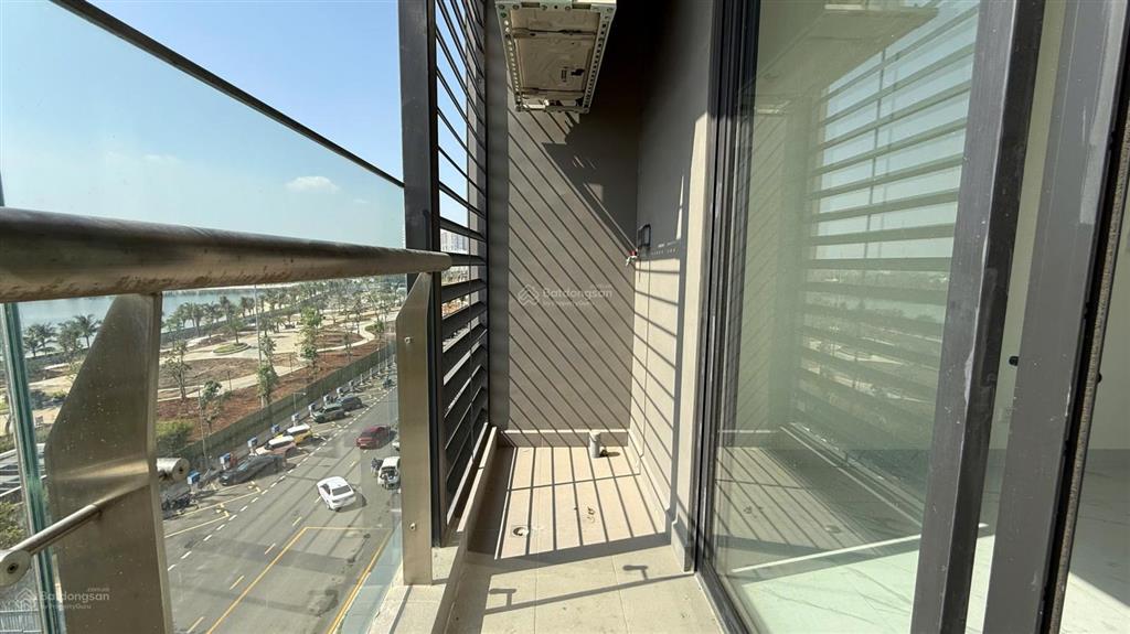 Bán căn 1pn new 100% view sông tầng cao giá 3,532 allin  xem nhà 0934 050 ***