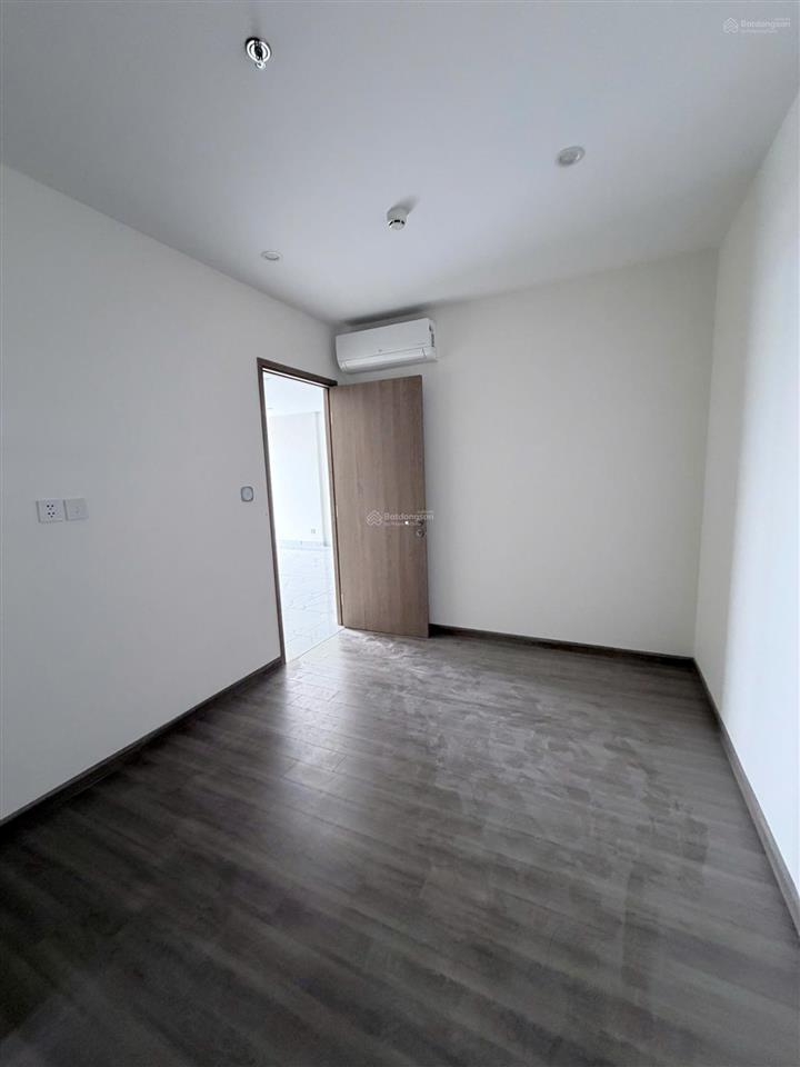 Đại hạ giá căn 2pn2wc solari 67m2 giá chỉ 3350  xem nhà cọc 0934 050 ***