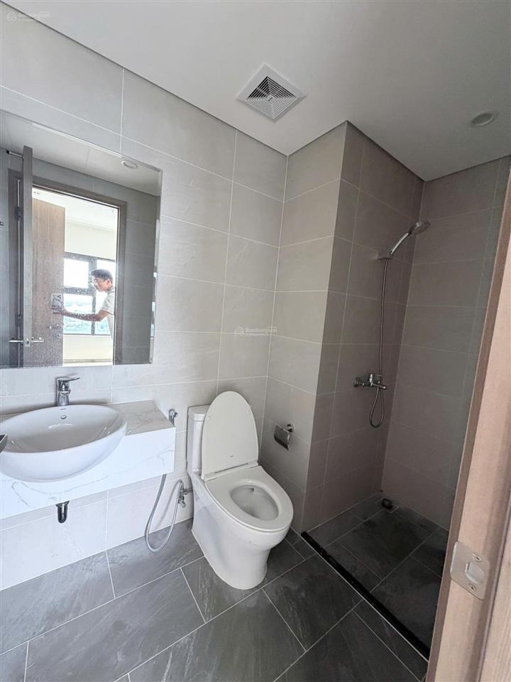 Đại hạ giá căn 2pn2wc solari 67m2 giá chỉ 3350  xem nhà cọc 0934 050 ***