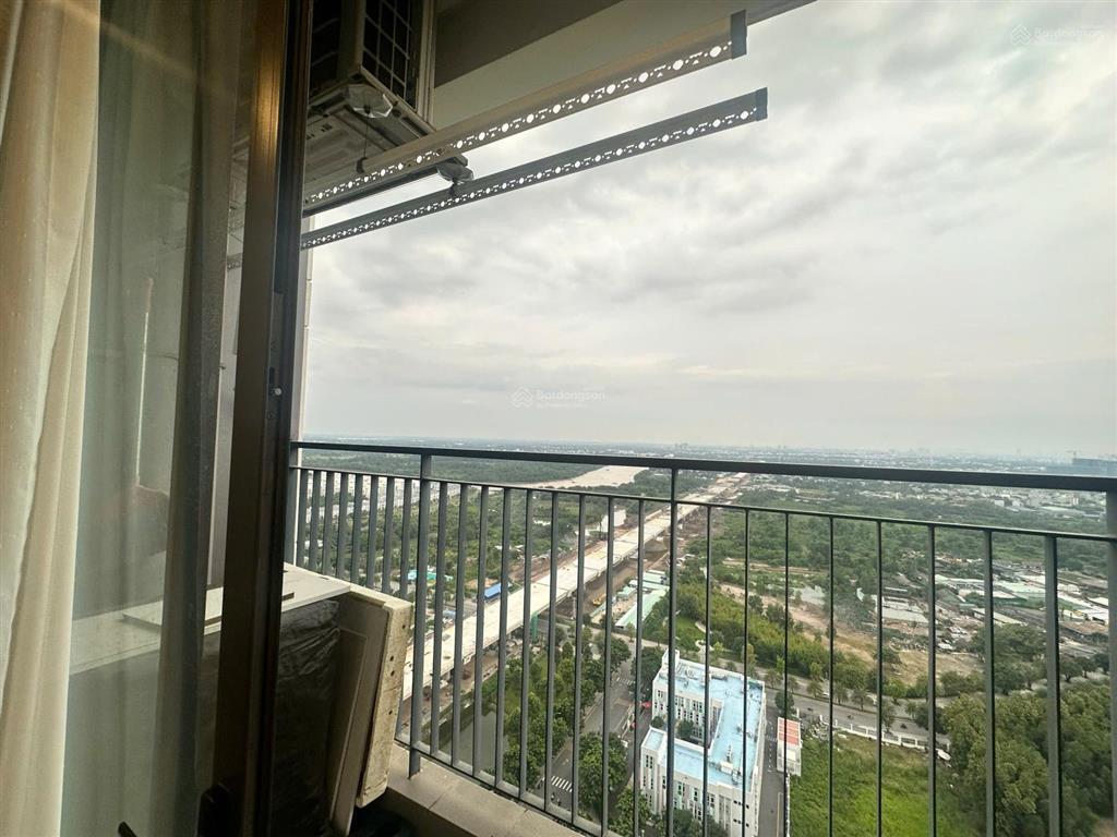 Căn 1pn+1 view đẹp thoáng chỉ 2,4tỷ khách hàng đầu tư không nên bỏ qua chi tiết  0934 050 ***