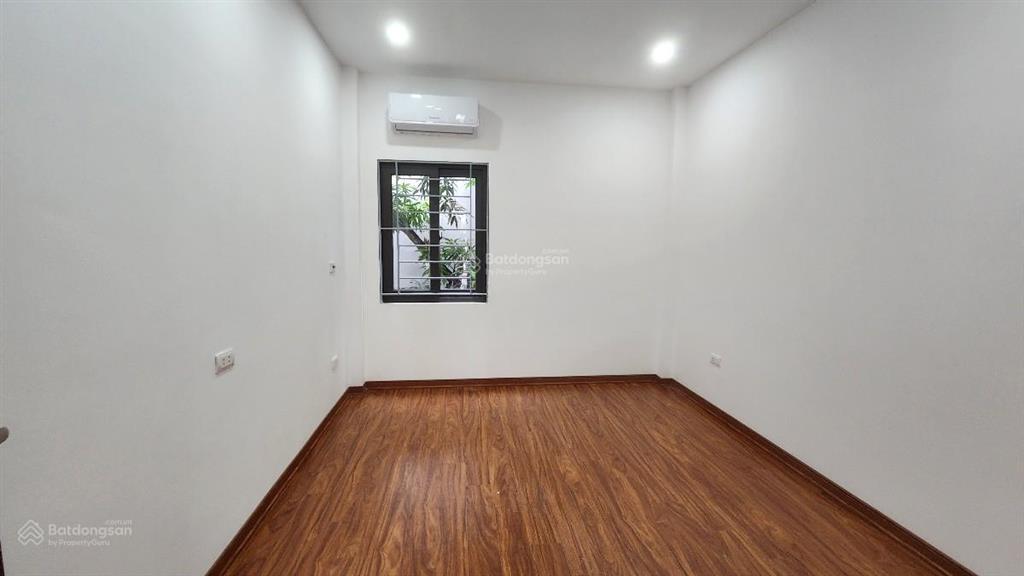 Bán gấp nhà mậu lương mới coong hai thoáng trước sau, gần ô tô, bãi xe 36m2 x5t chỉ 5.6 tỷ.