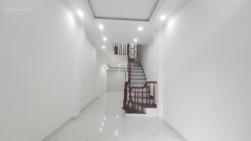 Bán gấp nhà mậu lương mới coong hai thoáng trước sau, gần ô tô, bãi xe 36m2 x5t chỉ 5.6 tỷ.