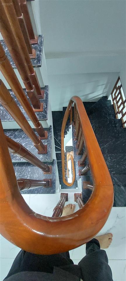 Bán gấp nhà hà đông 5 tầng dân xây gần ô tô 35m2 giá 5.6 tỷ