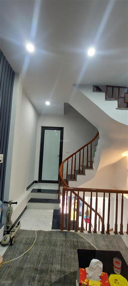 Bán gấp nhà hà đông 5 tầng dân xây gần ô tô 35m2 giá 5.6 tỷ
