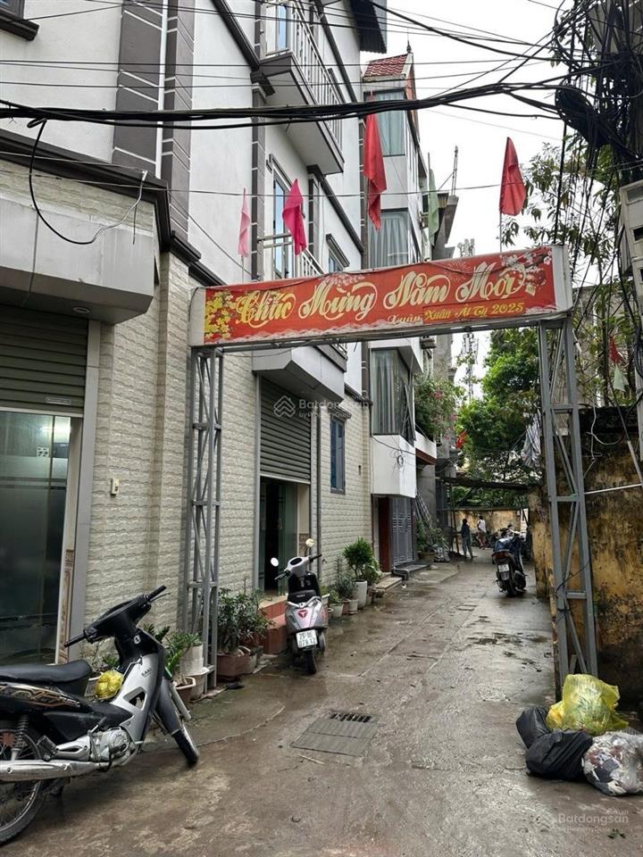 Bán gấp nhà phú lương hà đông gần ô tô 33m2 x5t chỉ 4.9 tỷ.