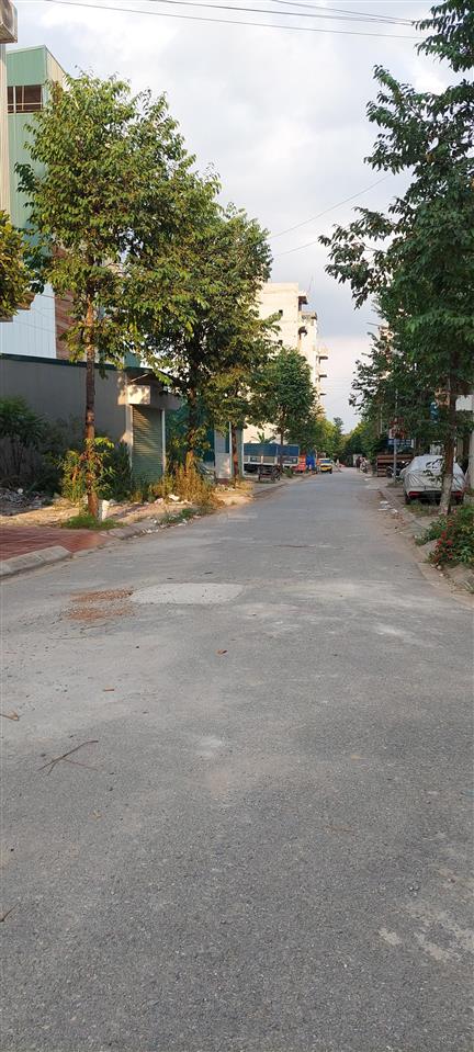 Bán gấp đất đấu giá biên giang ngay cầu mai lĩnh 100m ra ql6, ô tô tránh vỉa hè 60m2, chỉ 5.8 tỷ.