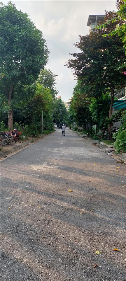 Bán gấp đất đấu giá biên giang ngay cầu mai lĩnh 100m ra ql6, ô tô tránh vỉa hè 60m2, chỉ 5.8 tỷ.