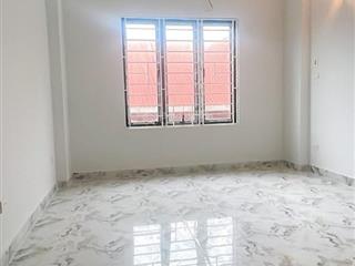 Cực hiếm giá đầu tư nhà phố xốm ô tô đỗ cổng sát phố 30m2 xây 4 tầng chỉ 2.3 tỷ.