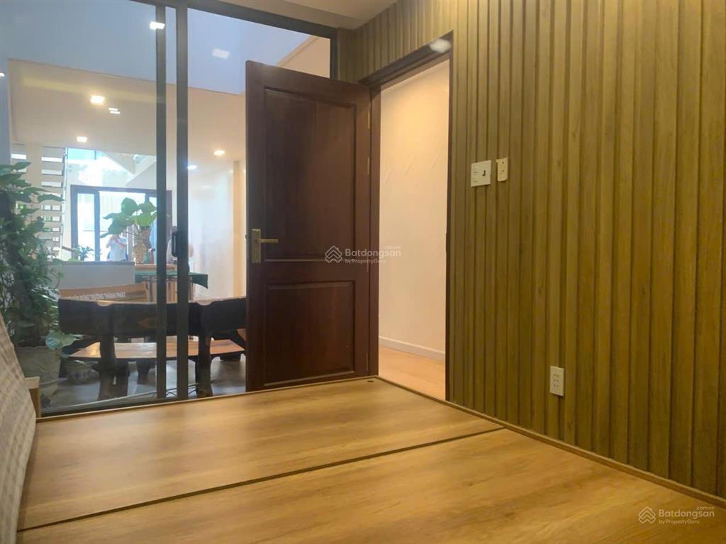 Nhà 1t2l siêu sang, gần ngay đường cmt8, chỉ 4,6 tỷ