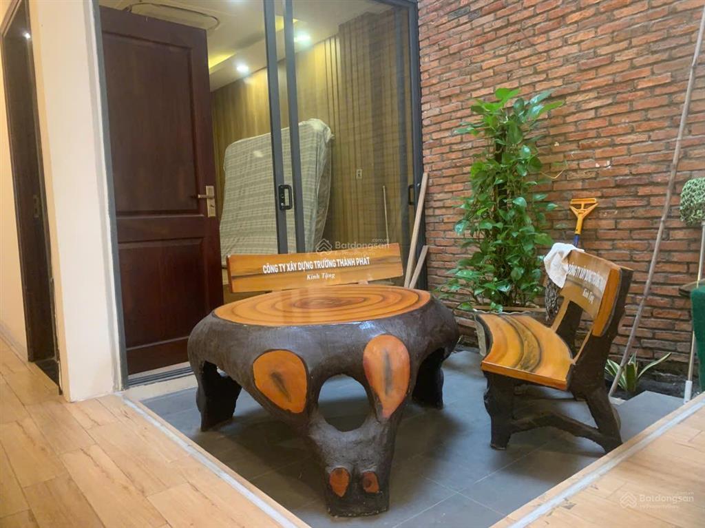 Nhà 1t2l siêu sang, gần ngay đường cmt8, chỉ 4,6 tỷ