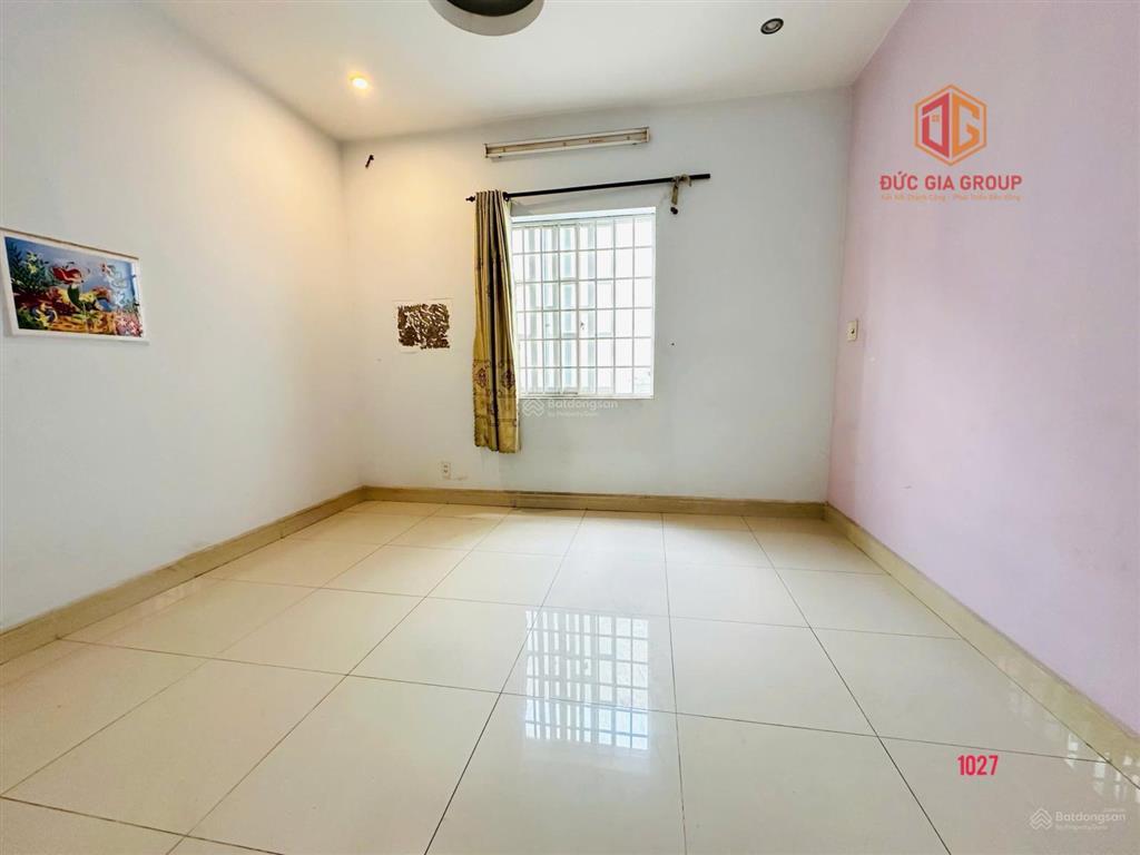 Cho thuê nhà mt võ thị sáu  vị trí vàng ngay góc ngã tư  giá cực tốt