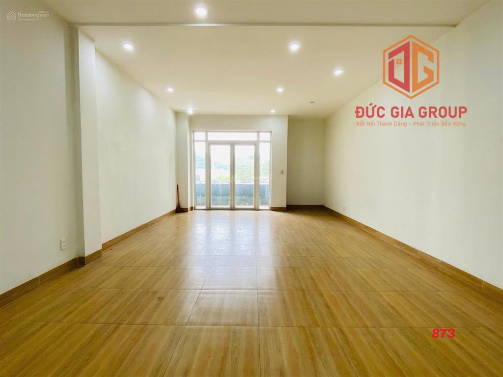 Cho thuê nhà mặt tiền đường n1 khu d2d  vị trí vàng kinh doanh  chỉ 19tr/tháng
