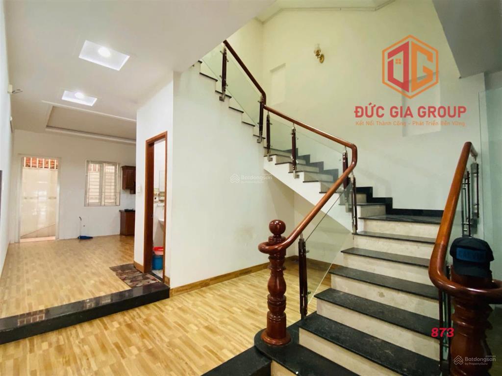 Cho thuê nhà mặt tiền đường n1 khu d2d  vị trí vàng kinh doanh  chỉ 19tr/tháng