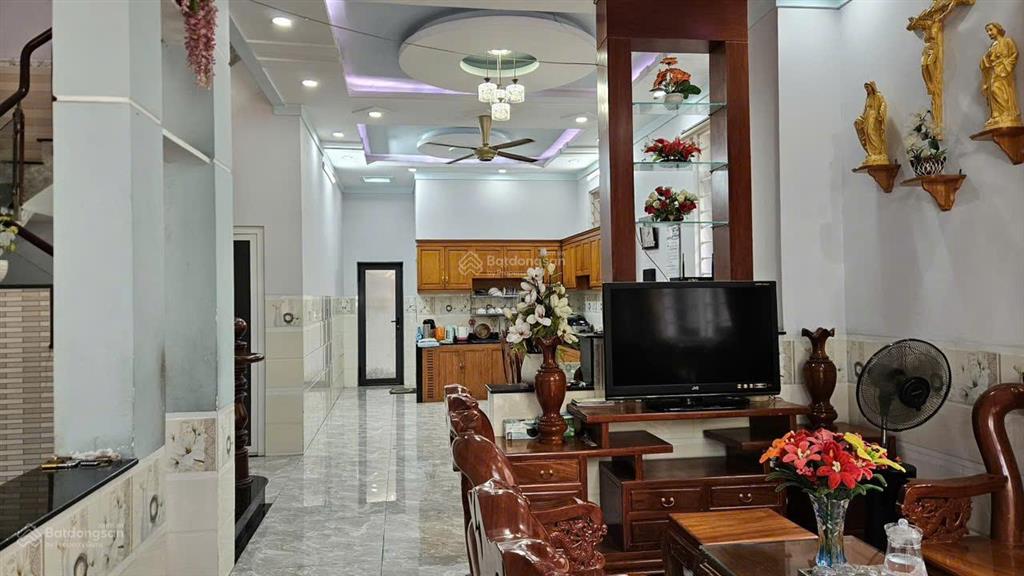 Bán 456m2 nhà + đất + 16 phòng trọ, gần siêu thị lotte, chỉ 12,99 tỷ